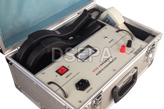 電纜識(shí)別儀+測(cè)試鉗斜面