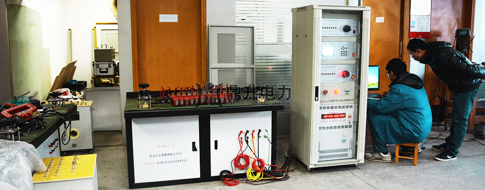 互感器校驗(yàn)裝置實(shí)景