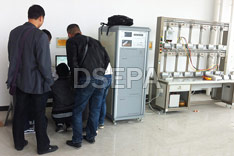 三相電能表檢驗(yàn)裝置試驗(yàn)現(xiàn)場