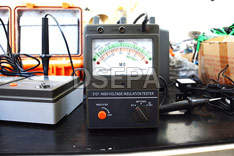 智能雙顯絕緣電阻測(cè)試儀（5）